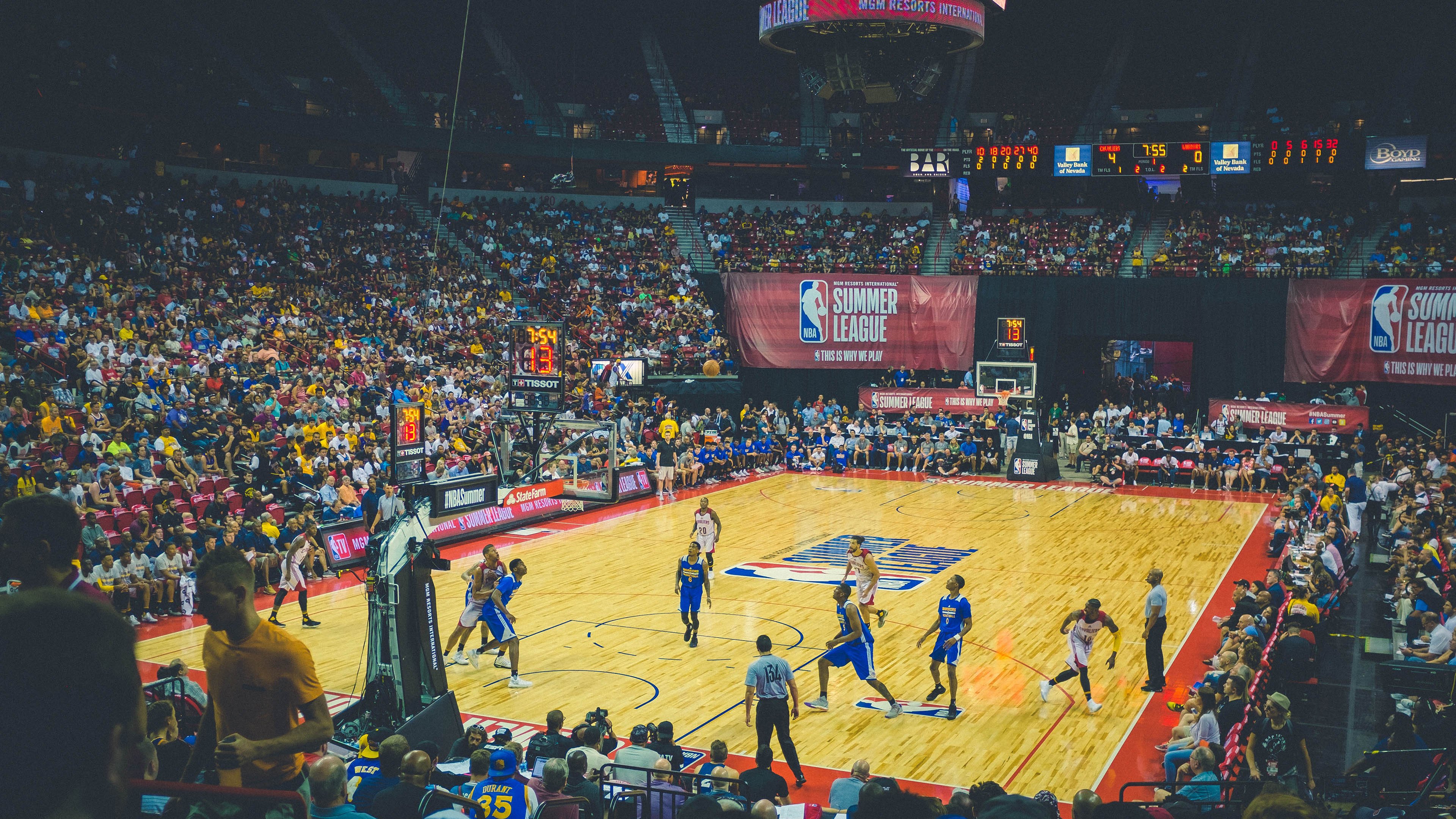 开云体育官网下载-中国男篮战术创新提升整体实力，中国男篮的趋势